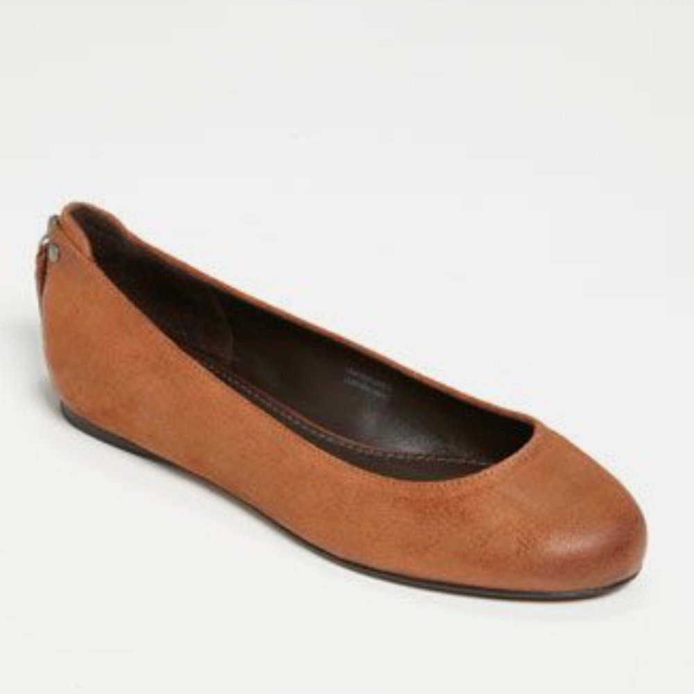 VERA WANG Hania Oiled Suede Orange Ballerina Flat